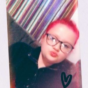 Meet your Posher, Harmony